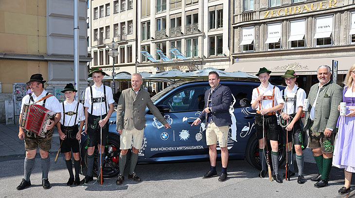 BMW München 2025 wieder dabei als Partner der WirtshausWiesn  (©Foto: Martin Schmitz) 